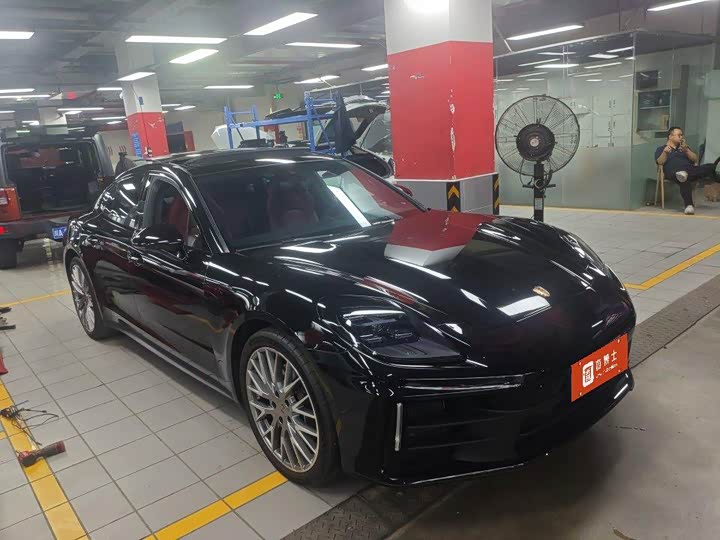 Porsche Panamera