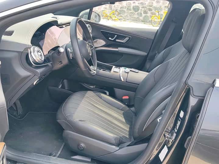 Mercedes-Benz EQS 450+ Pioneer