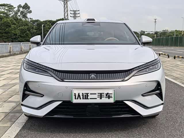 BYD Song L