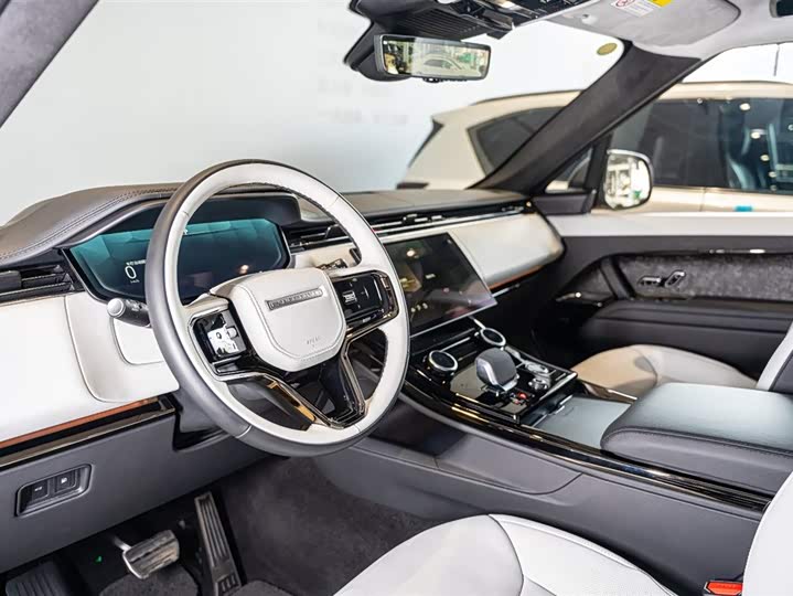 Land Rover Sport