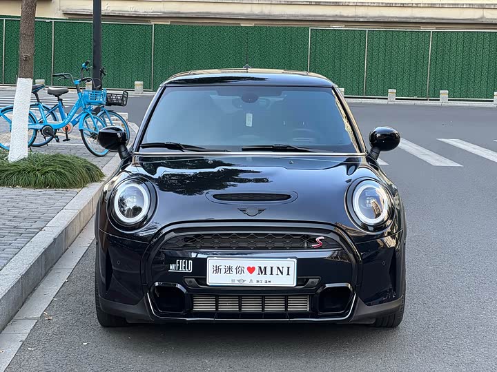 MINI 