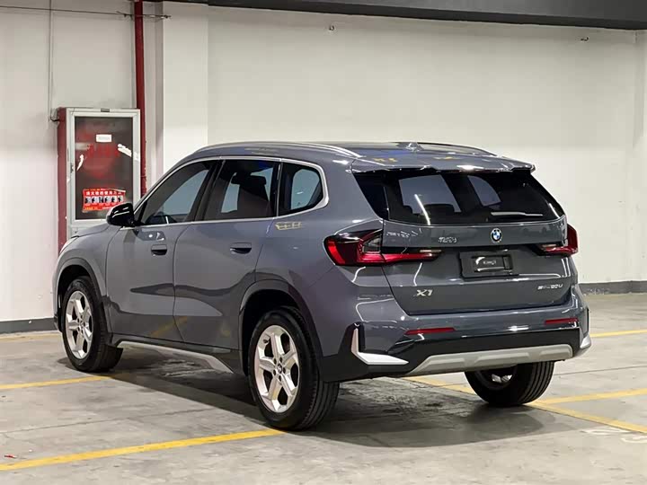 BMW X1 s Drive20Li X Design Package