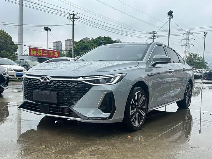 Chery Arrizo 8