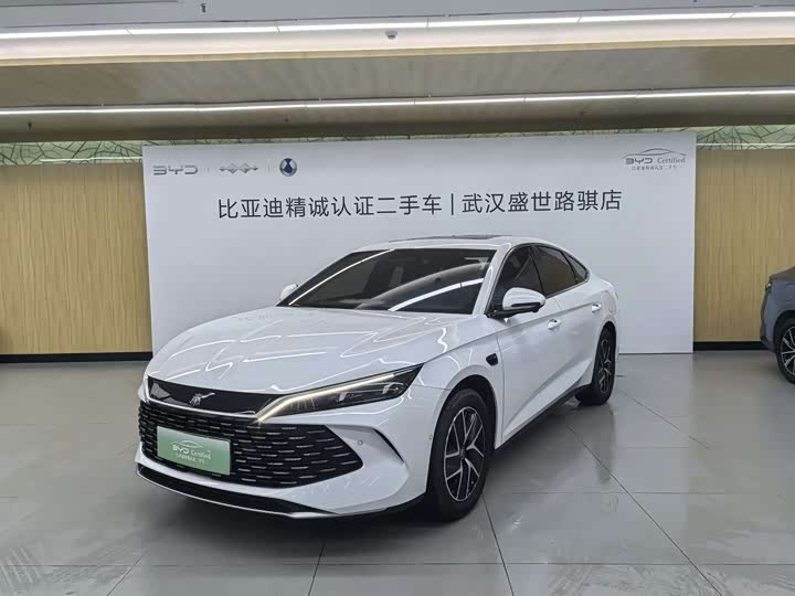 BYD Qin L DM-i Smart Driving 120 km Leading