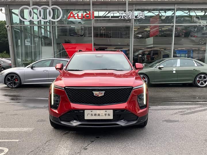 Cadillac XT4 28T