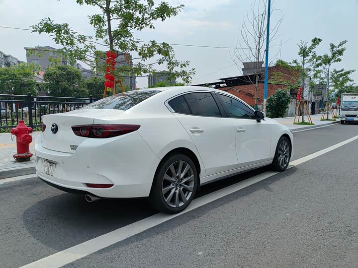 Mazda 3 Axela
