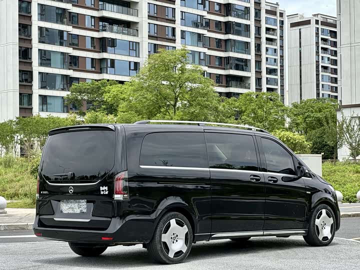 Mercedes-Benz V-Class V 300 L LWB Luxury