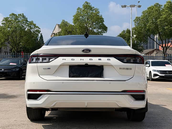 Ford Mondeo Eco Boost 245 Luxury (2022 Facelift)