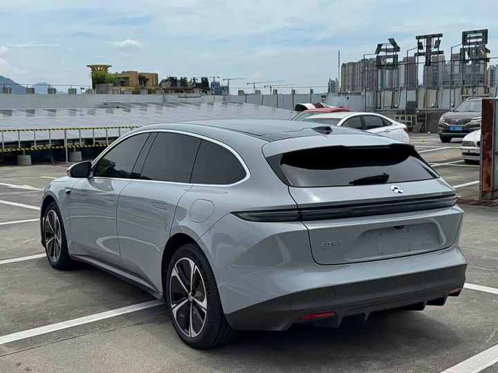 Nio ET5T