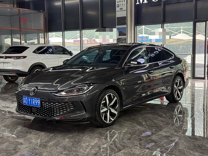Volkswagen Lamando L