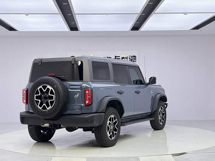 Ford Bronco