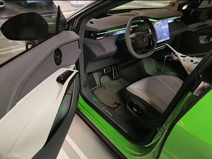 Lotus Lotus ELETRE 600 Luxury