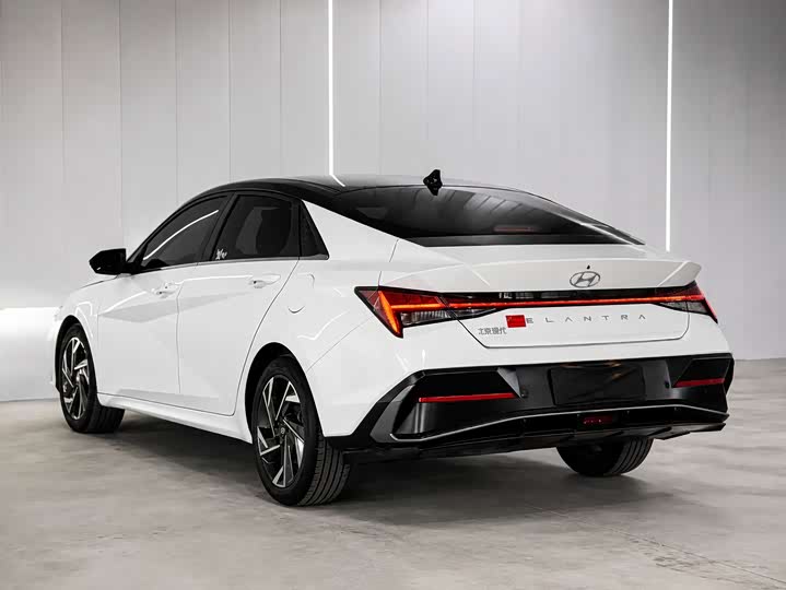 Beijing Hyundai Elantra 1.5 CVT LUX Premium