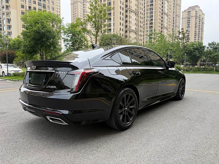 Cadillac CT5 28T Premium