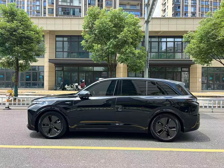 Li Auto L7 MAX