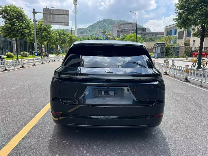 Li Auto L7 MAX