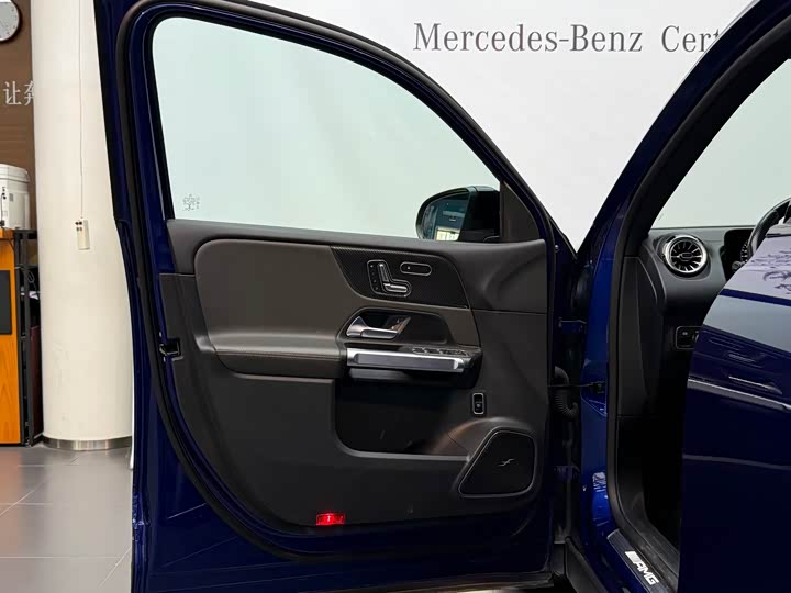 Mercedes-Benz AMG GLB 35 4MATIC