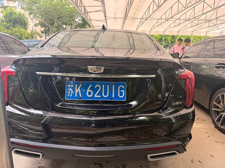 Cadillac CT5 28T Fashion