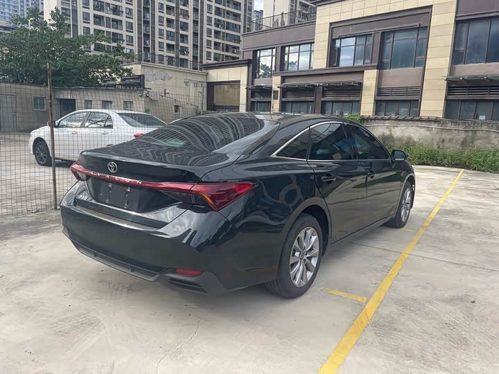Toyota Avalon