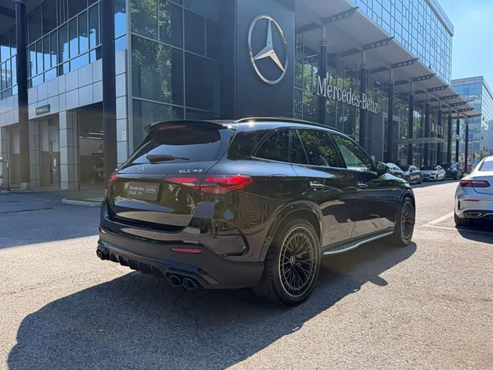 Mercedes-Benz AMG GLC 43 4MATIC