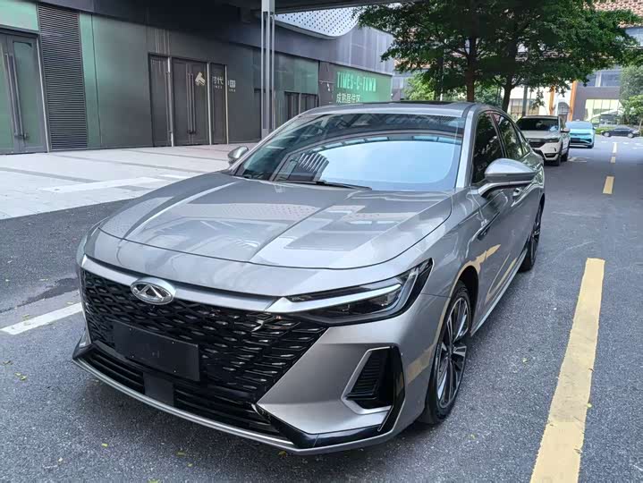 Chery Arrizo 8