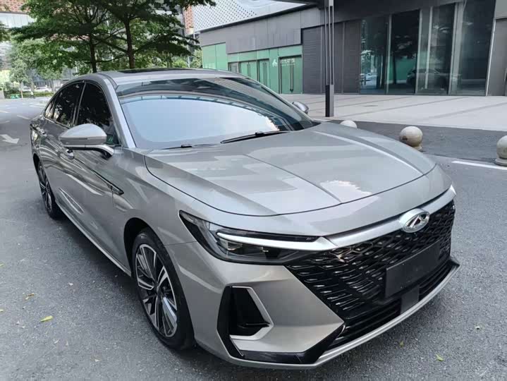 Chery Arrizo 8