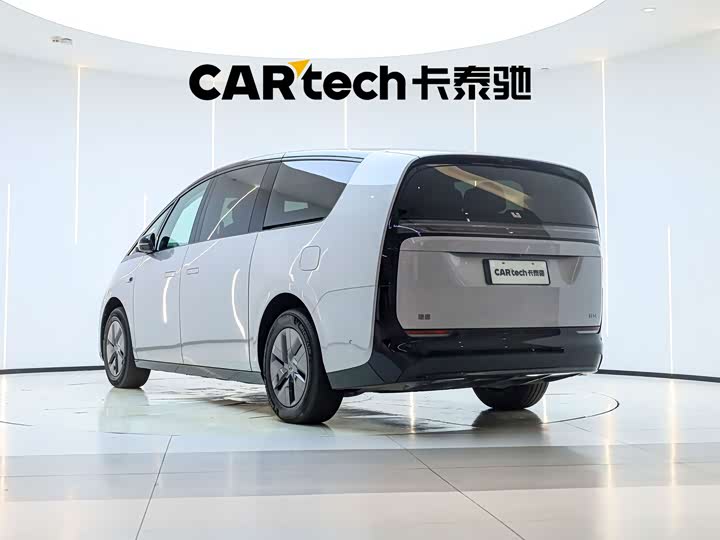 Li Auto (Lixiang) MEGA Ultra