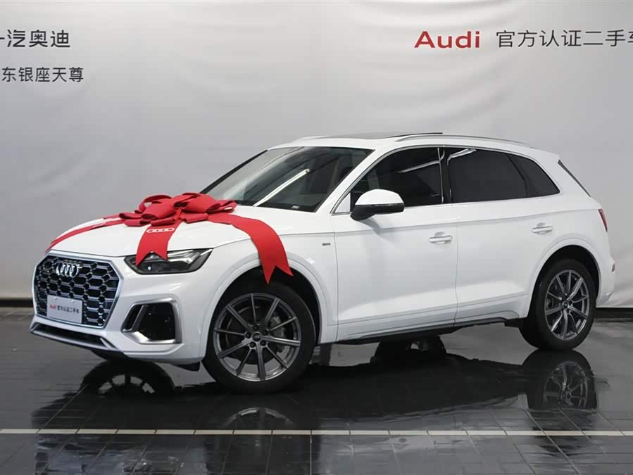 Audi Q5L 40 TFSI Style Sport