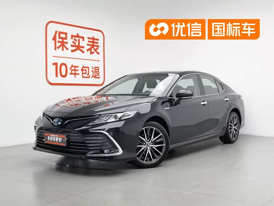 Toyota Camry 2021 Гибрид 2.5HG Luxury