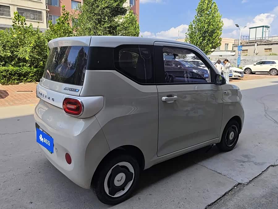 Wuling Hongguang MINI