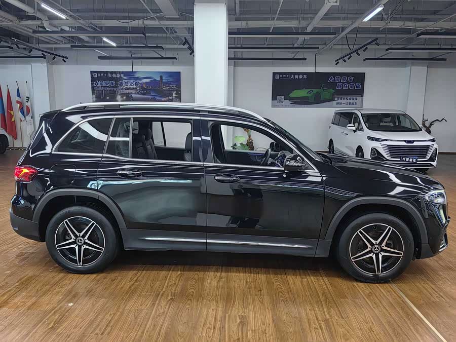 Mercedes-Benz EQB 350 4MATIC Launch Edition