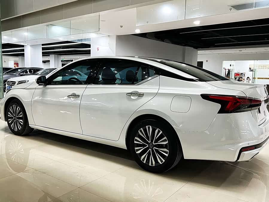 Nissan Teana 2.0 XL Comfort