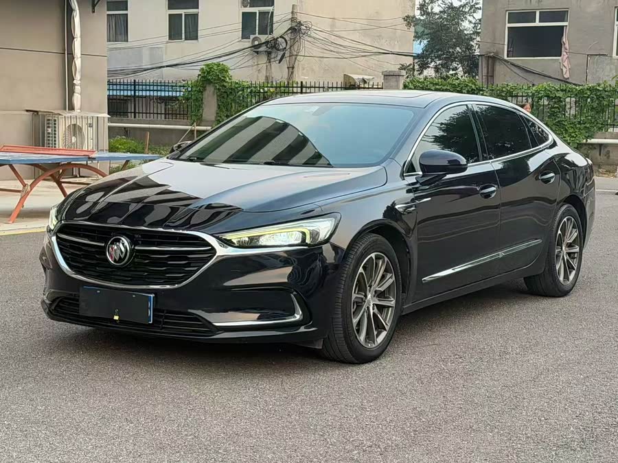 Buick La Crosse