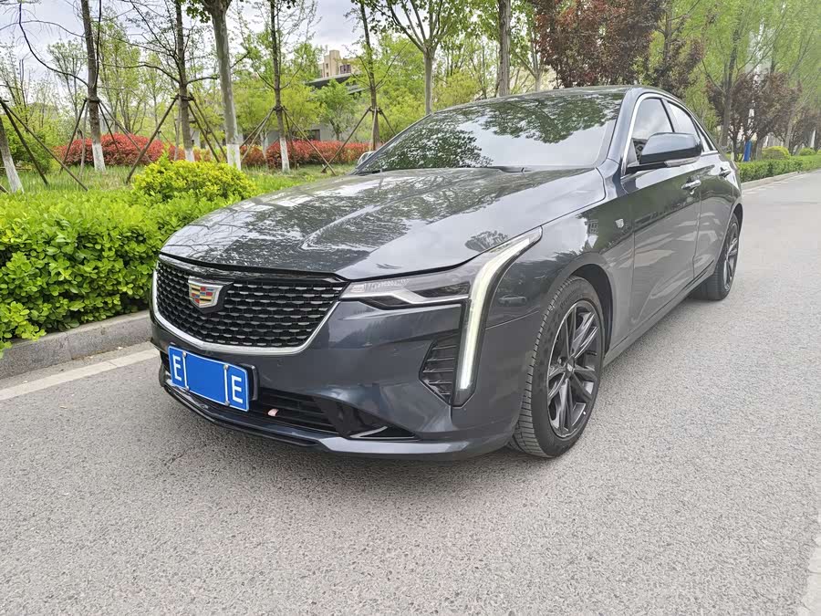 Cadillac CT4 28T Luxury