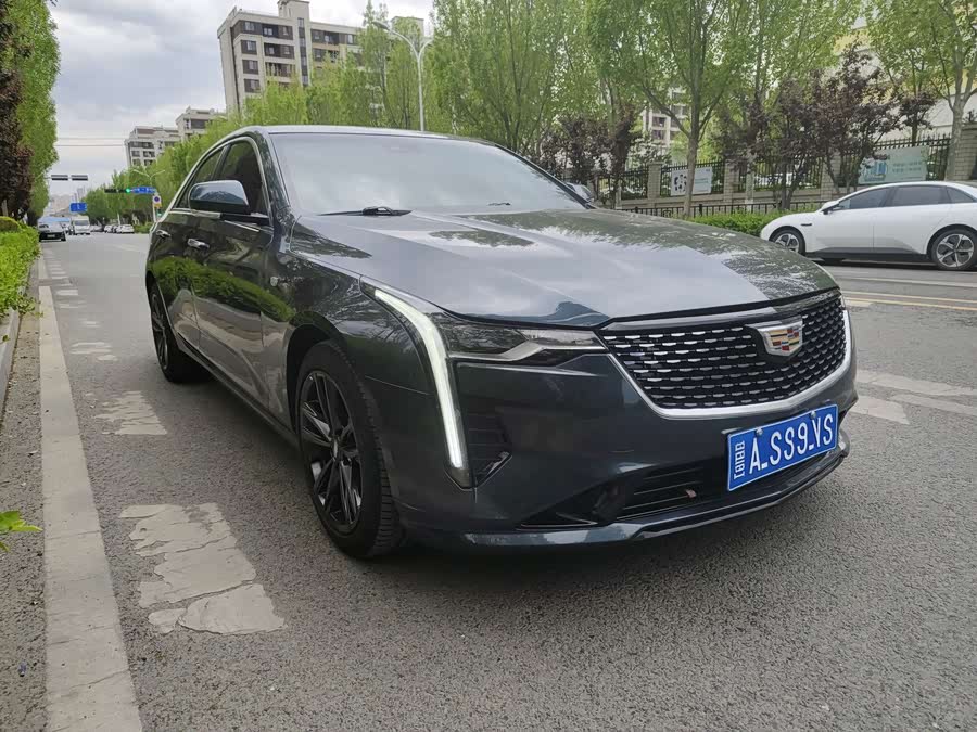 Cadillac CT4 28T Luxury