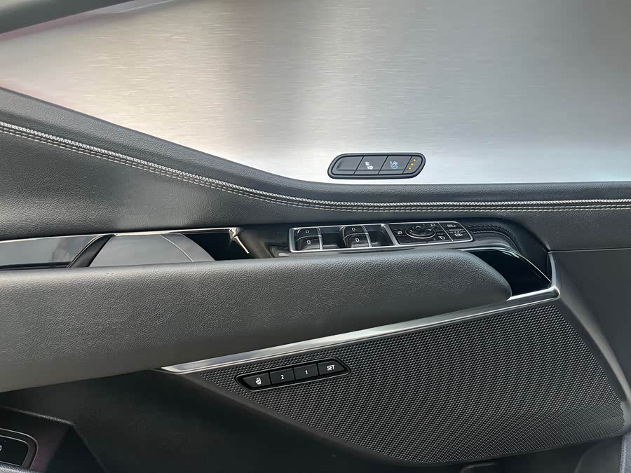 Cadillac GT4 25T Luxury