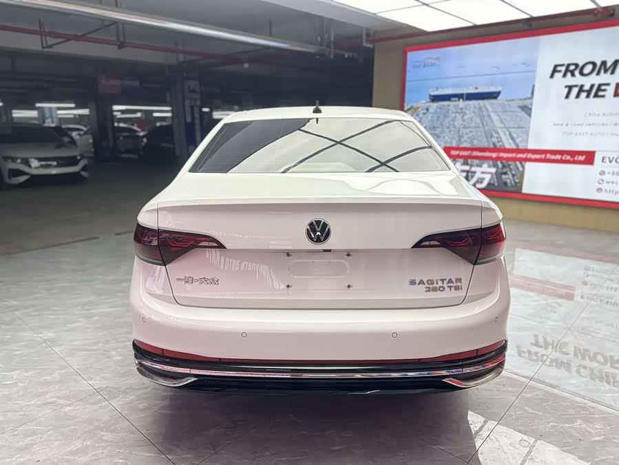 Volkswagen Sagitar