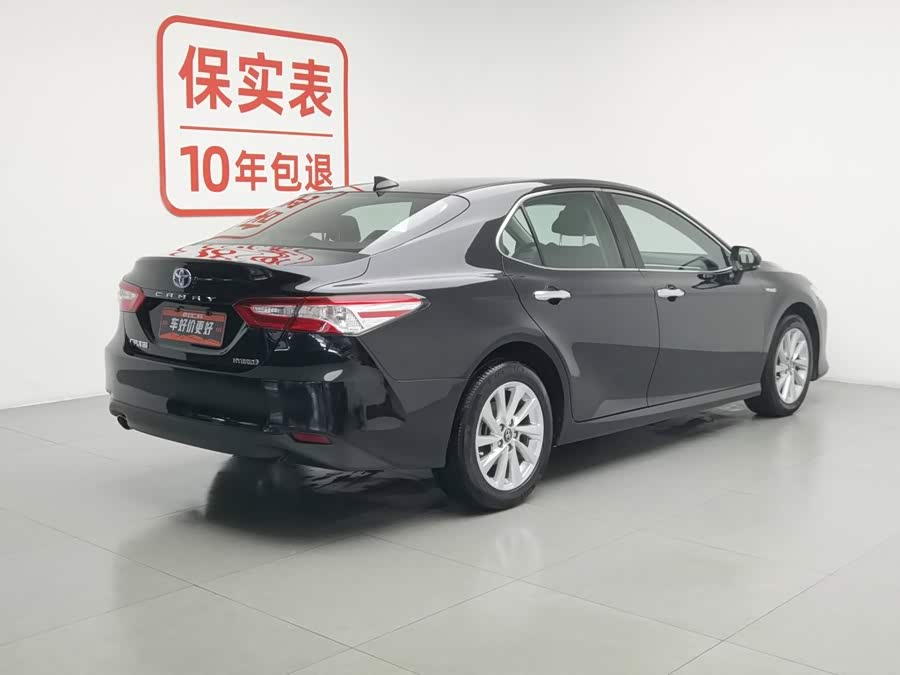 Toyota Camry 2021 Гибрид 2.5HG Luxury