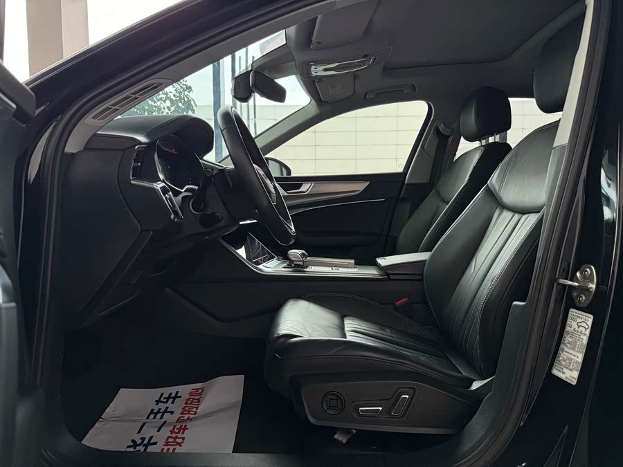 Audi A6L 40 TFSI Luxury Dynamic