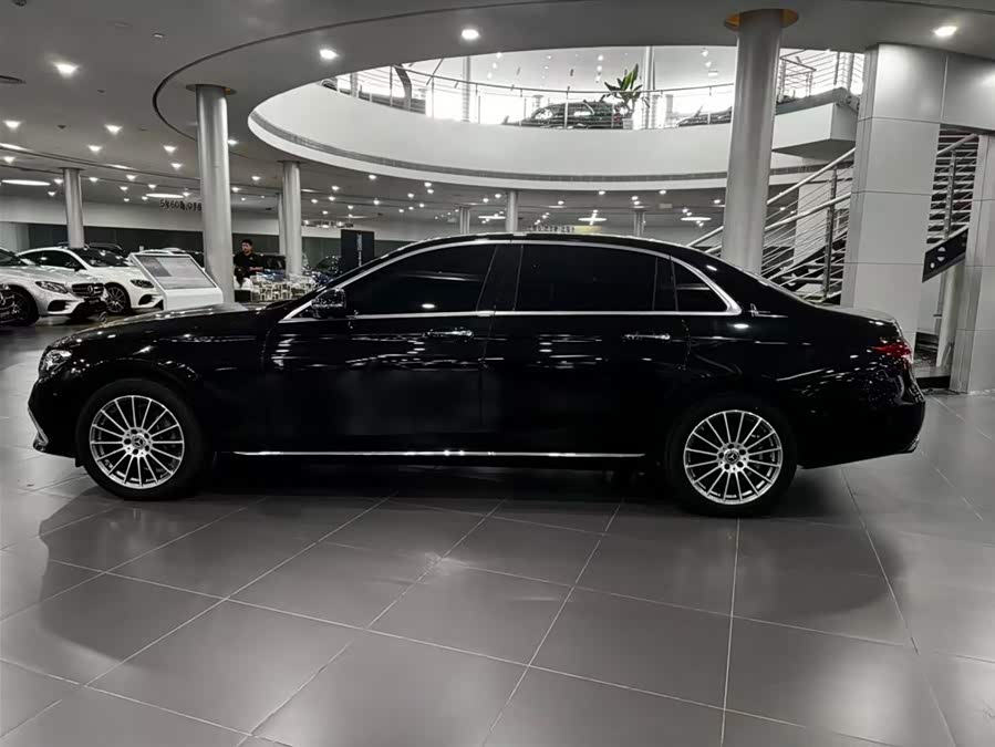 Mercedes-Benz E-Class E 260 L