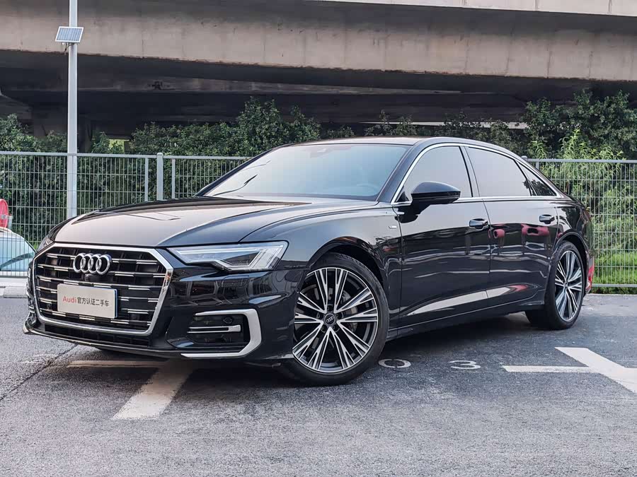 Audi A6L 40 TFSI Luxury Dynamic