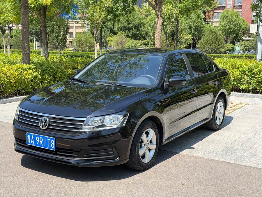 Volkswagen Lavida 1.5 AT Fashion