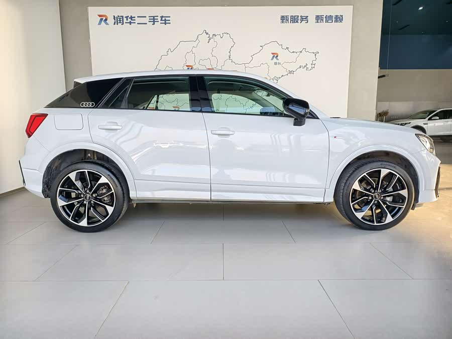 Audi Q2L 2024 35 TFSI «Luxury Dynamic»