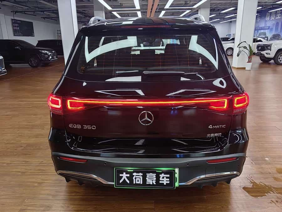 Mercedes-Benz EQB 350 4MATIC Launch Edition
