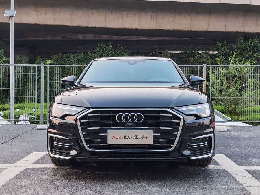 Audi A6L 40 TFSI Luxury Dynamic
