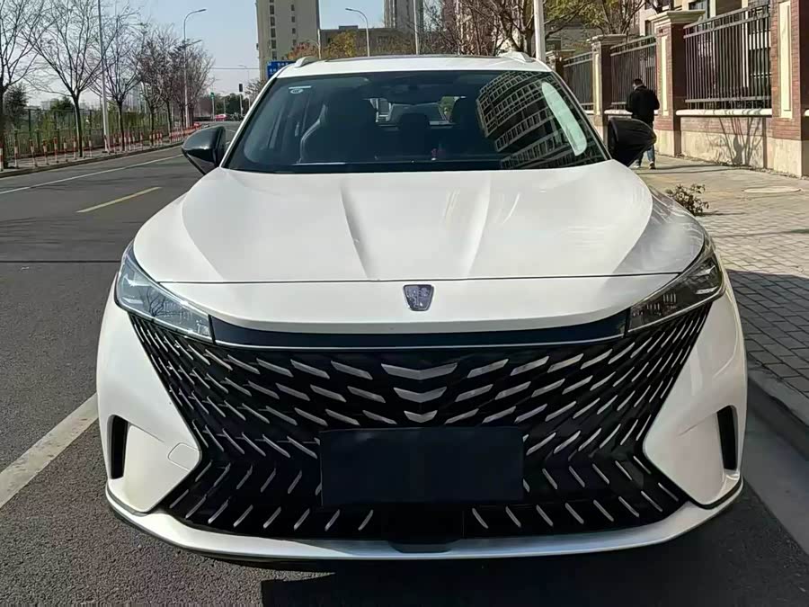 Roewe RX5