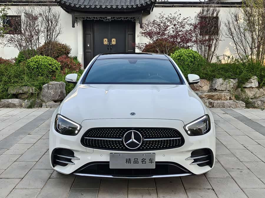 Mercedes-Benz E-Class 2023 E 300 L спортивно-люксовая