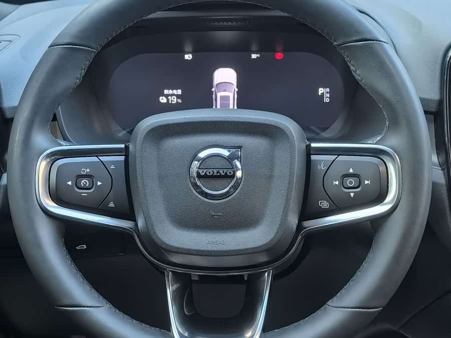 Volvo XC40 Автомобиль на новой энергии (NEV) 2023 Long Range