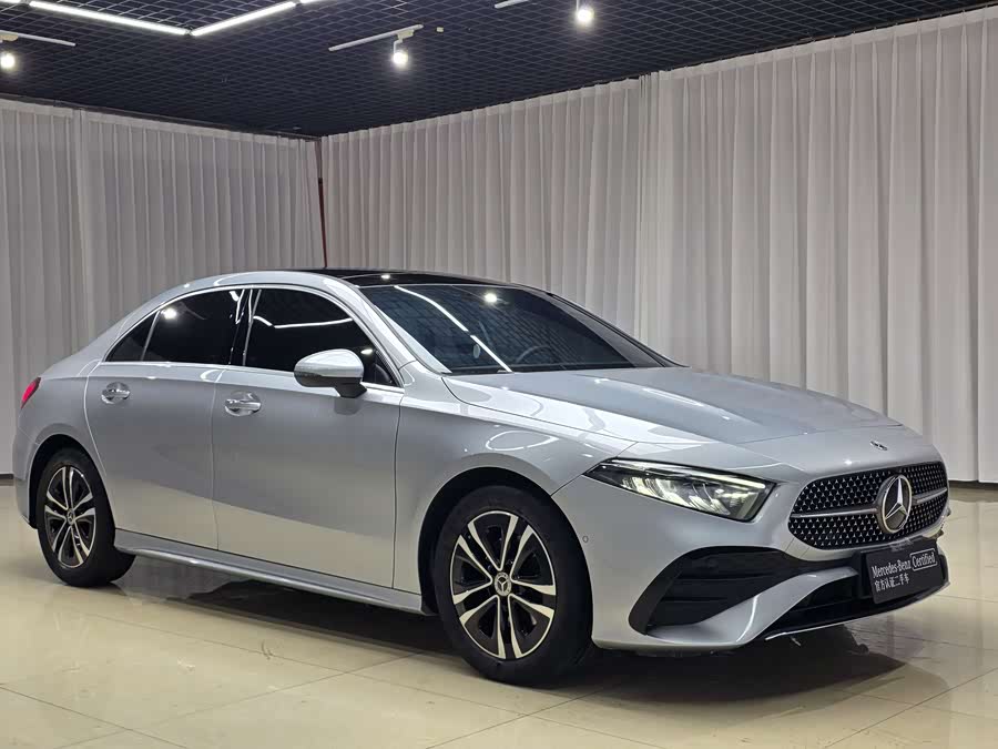 Mercedes-Benz A-Class 2024 A 200 L Dynamic