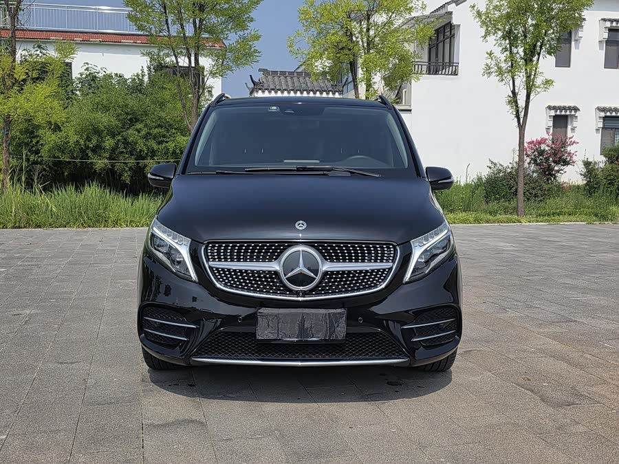 Mercedes-Benz V-Class 2022 V 260 L Long Wheelbase Premium